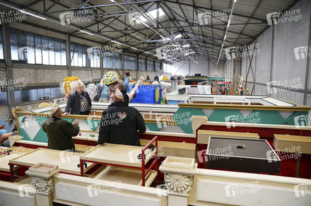 Richtfest für den Rosenmontagszug 2020 in Köln