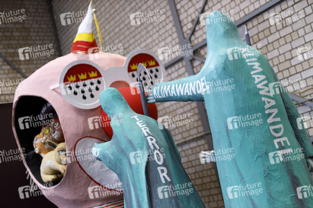 Richtfest für den Rosenmontagszug 2020 in Köln