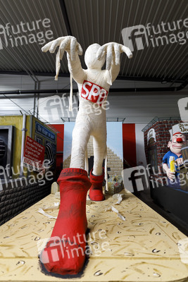 Richtfest für den Rosenmontagszug 2020 in Köln