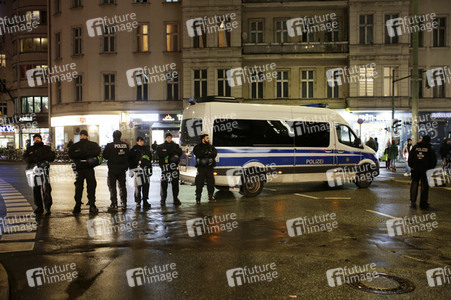 Demonstration in Gedenken an die Opfer vom rechtsextremen Anschlag von Hanau in Berlin