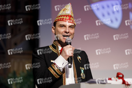 Richtfest für den Rosenmontagszug 2020 in Köln