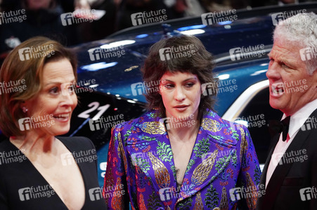 Festivaleröffnung und Filmpremiere 'My Salinger Year', Berlinale 2020