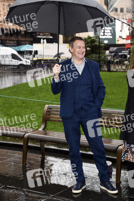 Launch des 'Scenes in the Square' Statuen-Weg in London