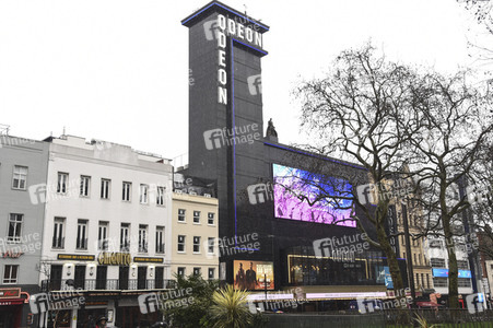 Launch des 'Scenes in the Square' Statuen-Weg in London