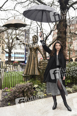 Launch des 'Scenes in the Square' Statuen-Weg in London