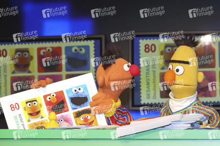 Präsentation der Sonderbriefmarke 'Sesamstrasse' in Hamburg