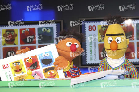 Präsentation der Sonderbriefmarke 'Sesamstrasse' in Hamburg