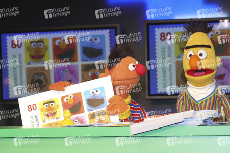 Präsentation der Sonderbriefmarke 'Sesamstrasse' in Hamburg