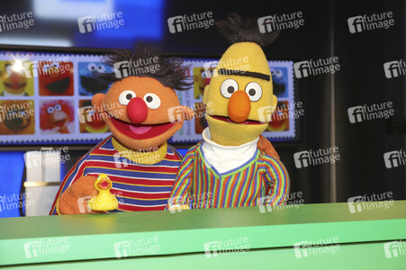 Präsentation der Sonderbriefmarke 'Sesamstrasse' in Hamburg