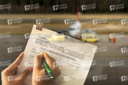 Symbolfoto Aussteigekarte