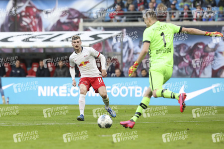 Fußball-Bundesliga Spiel RB Leipzig - Bayer 04 Leverkusen in Leipzig