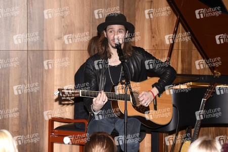 CD-Präsentation von Gil Ofarimin München