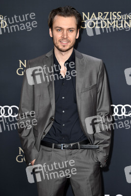 Filmpremiere 'Narziss und Goldmund' in Berlin