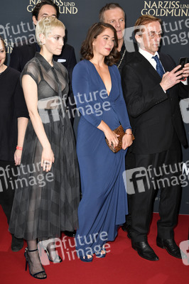 Filmpremiere 'Narziss und Goldmund' in Berlin