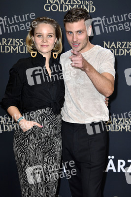 Filmpremiere 'Narziss und Goldmund' in Berlin