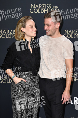 Filmpremiere 'Narziss und Goldmund' in Berlin