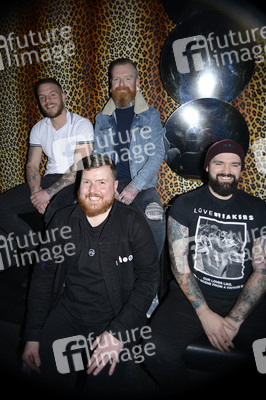 Konzert von 13 Crowes in Hannover