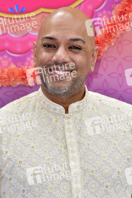 Serienpremiere 'Mira, Royal Detective' in Burbank