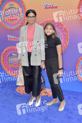 Serienpremiere 'Mira, Royal Detective' in Burbank