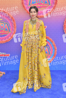 Serienpremiere 'Mira, Royal Detective' in Burbank