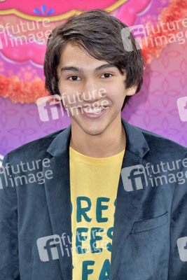 Serienpremiere 'Mira, Royal Detective' in Burbank