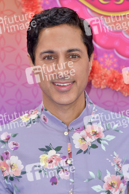 Serienpremiere 'Mira, Royal Detective' in Burbank