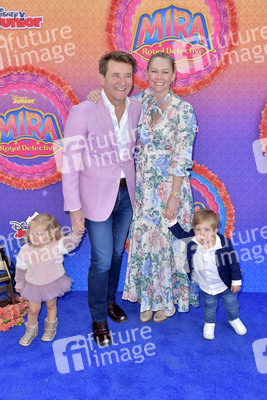 Serienpremiere 'Mira, Royal Detective' in Burbank