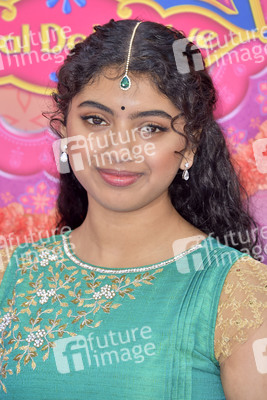 Serienpremiere 'Mira, Royal Detective' in Burbank