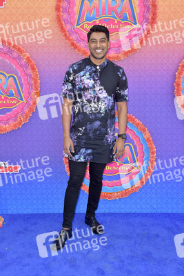 Serienpremiere 'Mira, Royal Detective' in Burbank