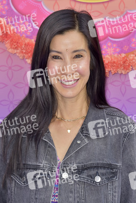 Serienpremiere 'Mira, Royal Detective' in Burbank