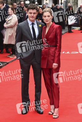 Filmpremiere 'Marie Curie - Elemente des Lebens' in London