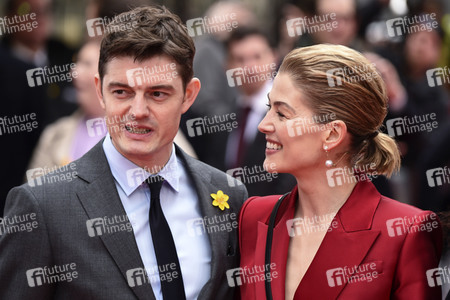 Filmpremiere 'Marie Curie - Elemente des Lebens' in London