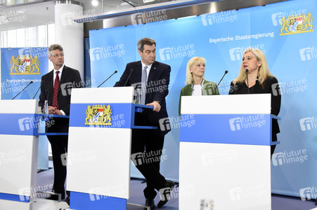 Pressekonferenz zur Coronavirus-Infektion und Schließungen der Schuleinrichtungen in München