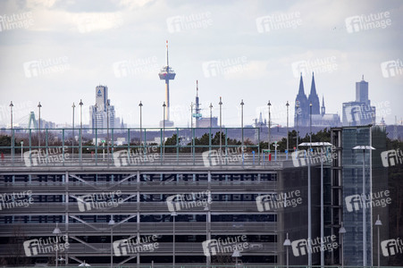 Auswirkungen des Coronavirus auf den Flughafen Köln/Bonn