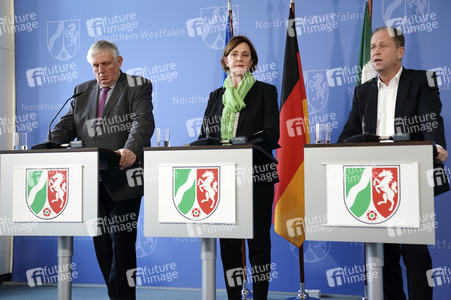 Pressebriefing zur Eindämmung des Coronavirus in Düsseldorf