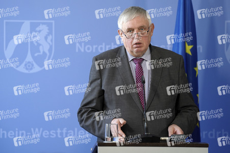 Pressebriefing zur Eindämmung des Coronavirus in Düsseldorf