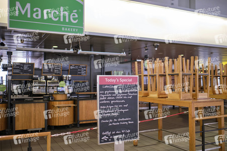 Symbolfoto Coronavirus Auswirkungen am Flughafen Hannover