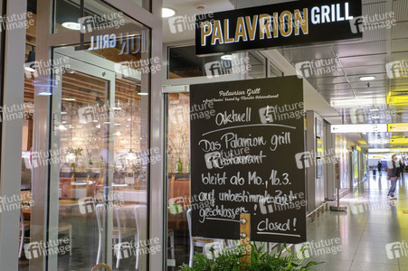 Symbolfoto Coronavirus Auswirkungen am Flughafen Hannover