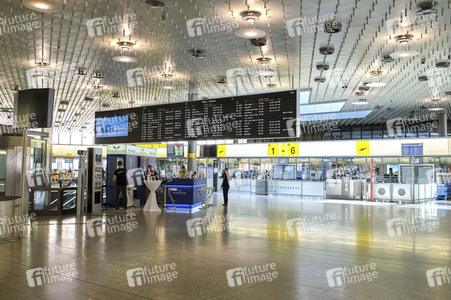Symbolfoto Coronavirus Auswirkungen am Flughafen Hannover