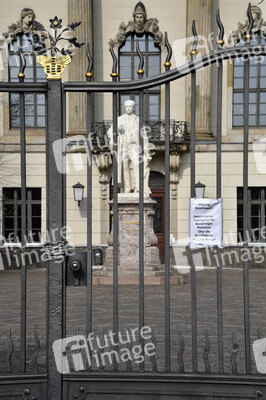 Ausflugsziele nach Schließung zum Schutz gegen die Ausbreitung des Corona-Virus in Berlin