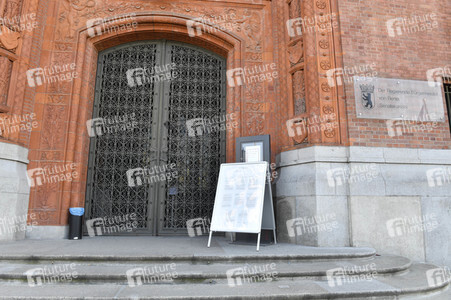 Ausflugsziele nach Schließung zum Schutz gegen die Ausbreitung des Corona-Virus in Berlin