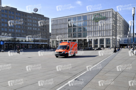 Ausflugsziele nach Schließung zum Schutz gegen die Ausbreitung des Corona-Virus in Berlin