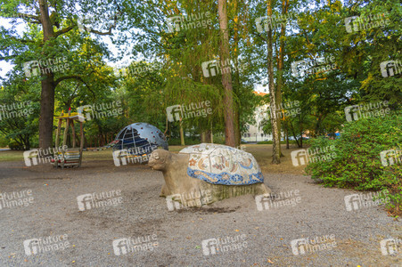 Menschenleerer Spielplatz in Nürnberg
