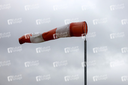 Symbolfoto Sturmwarnung