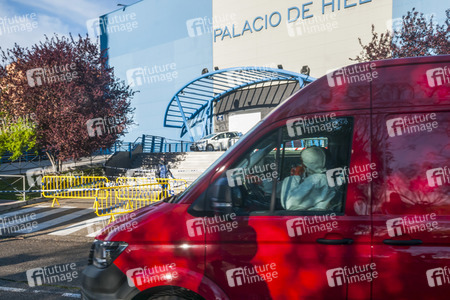 Der Palacio de Hielo in Madrid wird als Leichenhalle eingerichtet