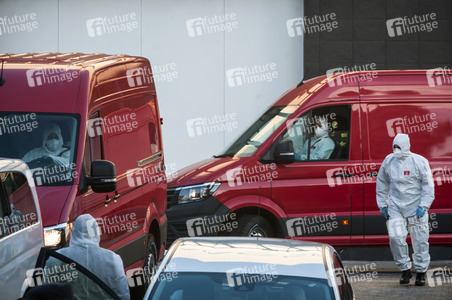 Der Palacio de Hielo in Madrid wird als Leichenhalle eingerichtet