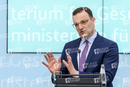 Presssekonferenz mit Jens Spahn in Berlin
