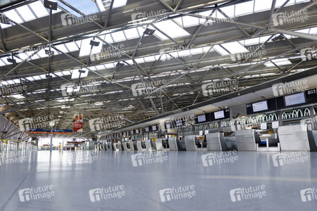 Symbolfoto Einschränkungen im Flugverkehr