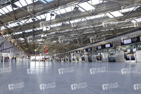 Symbolfoto Einschränkungen im Flugverkehr