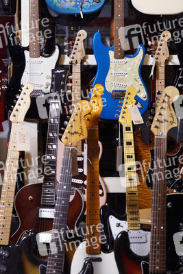 Symbolfoto Gitarren